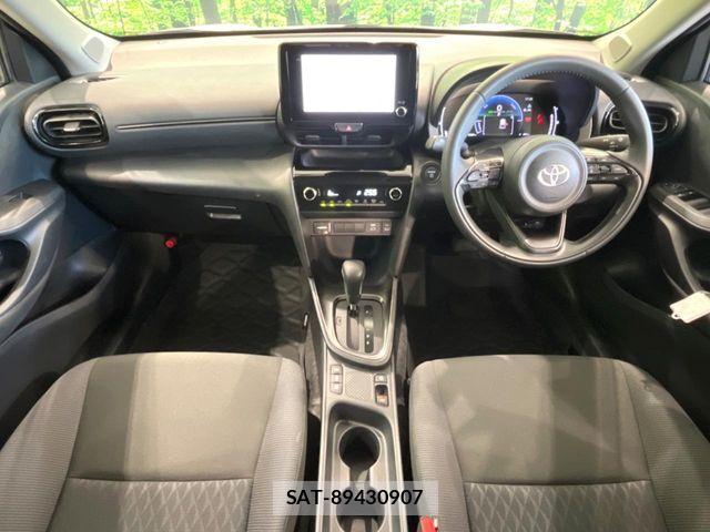 Toyota YARIS CROSS 2025-04 7252995-1