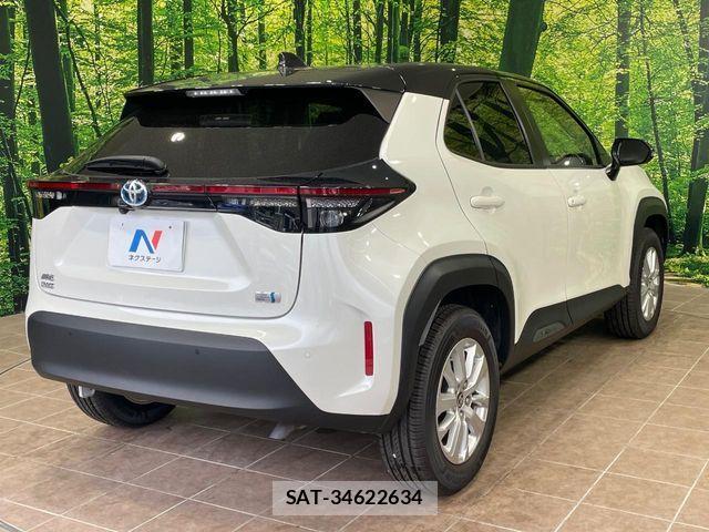 Toyota YARIS CROSS 2022-02 7252993-16