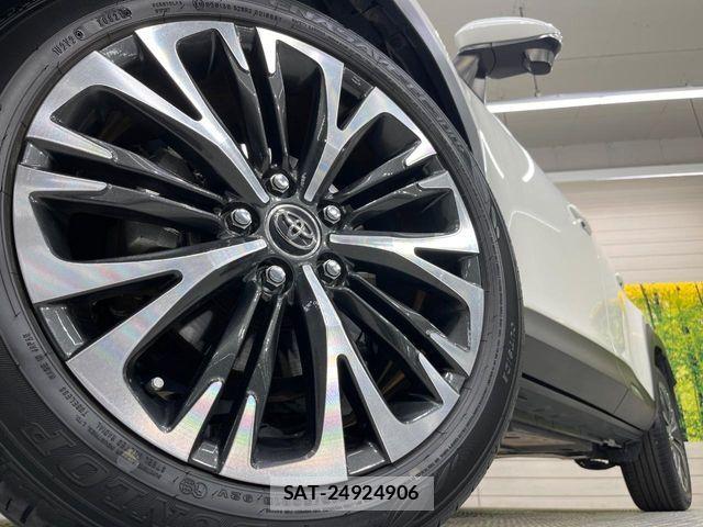 Toyota YARIS CROSS 2021-03 7252987-12