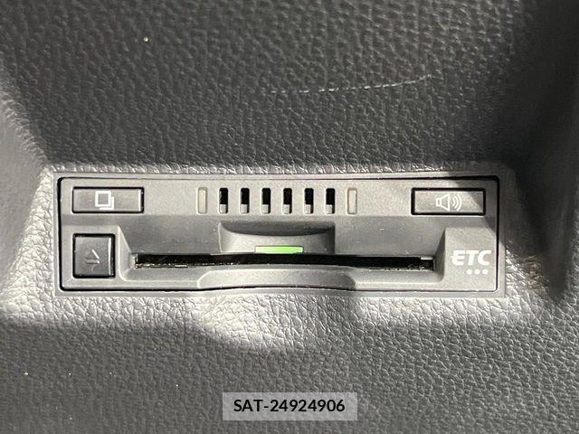 Toyota YARIS CROSS 2021-03 7252987-4