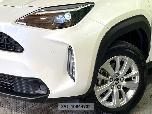 Toyota YARIS CROSS 2022-07 7252994-11
