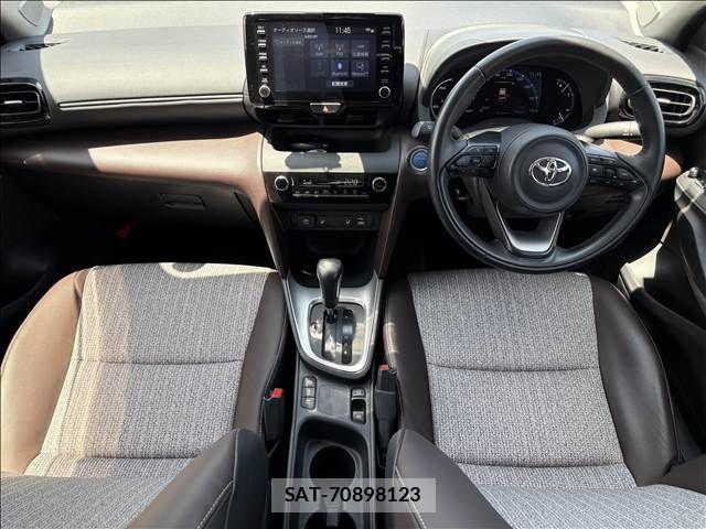 Toyota YARIS CROSS 2022-03 7252996-1