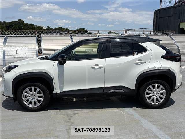 Toyota YARIS CROSS 2022-03 7252996-2