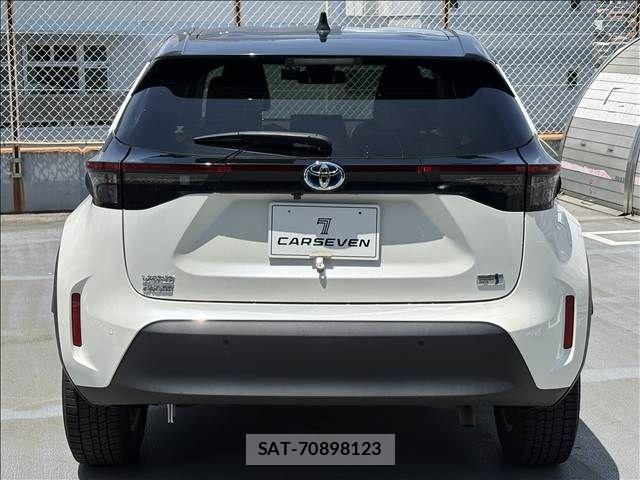 Toyota YARIS CROSS 2022-03 7252996-5