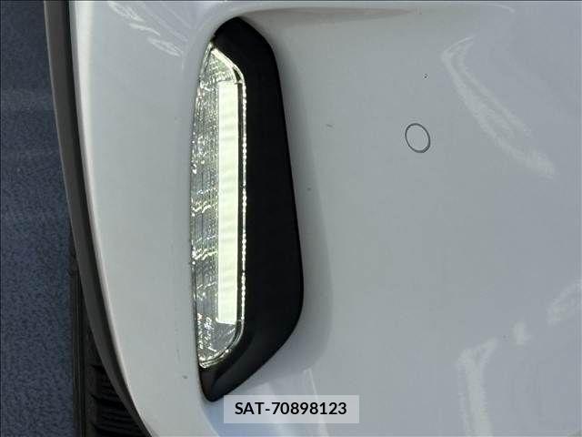 Toyota YARIS CROSS 2022-03 7252996-6