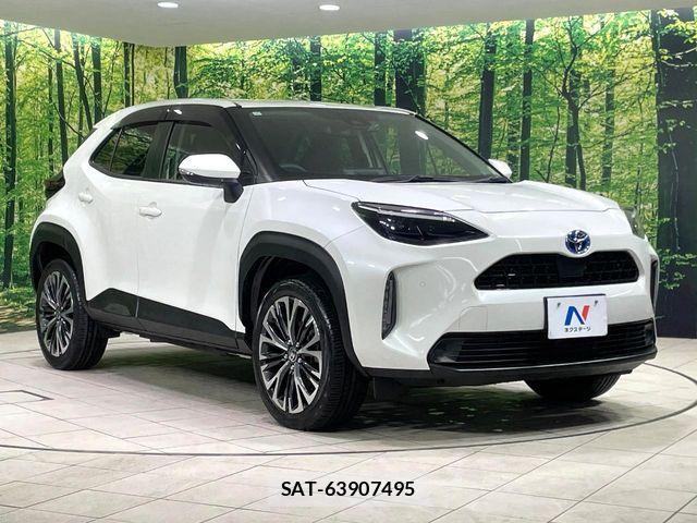 Toyota YARIS CROSS 2021-05 7252988-15