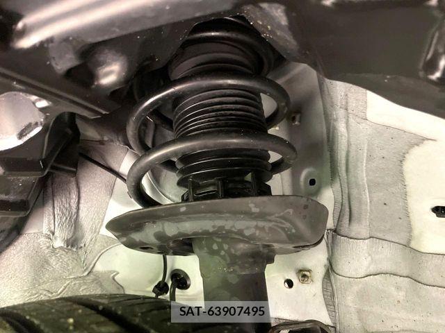 Toyota YARIS CROSS 2021-05 7252988-19