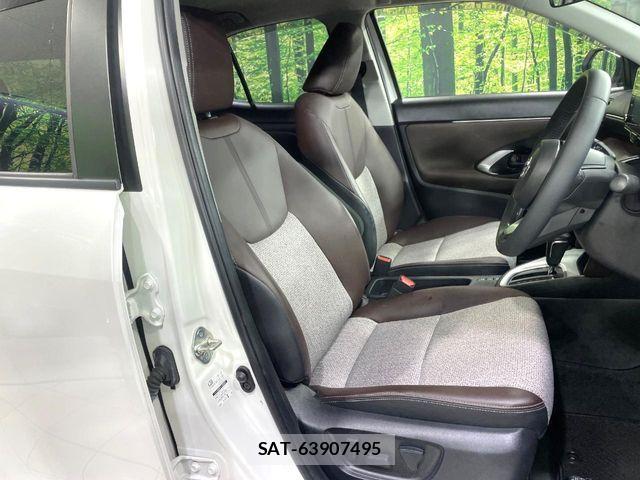 Toyota YARIS CROSS 2021-05 7252988-7