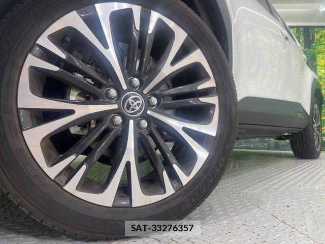 Toyota YARIS CROSS 2025-01 7252985-12