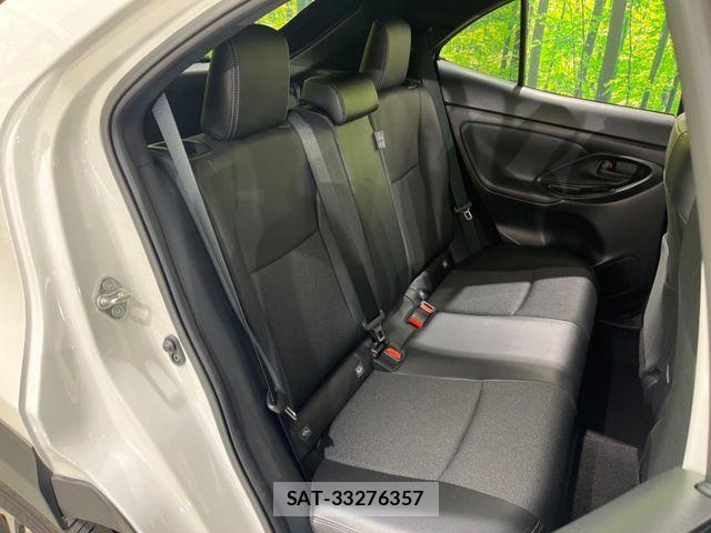 Toyota YARIS CROSS 2025-01 7252985-8