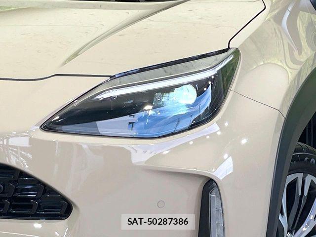 Toyota YARIS CROSS 2023-03 7252989-11