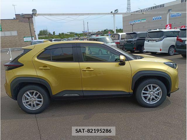 Toyota YARIS CROSS 2023-06 7252999-3
