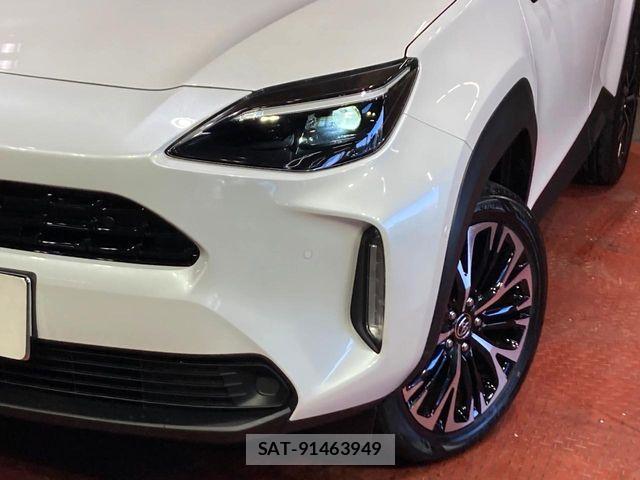 Toyota YARIS CROSS 2025-04 7252982-11