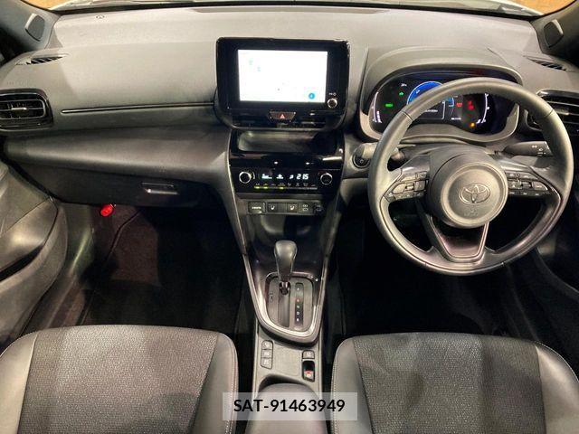 Toyota YARIS CROSS 2025-04 7252982-1