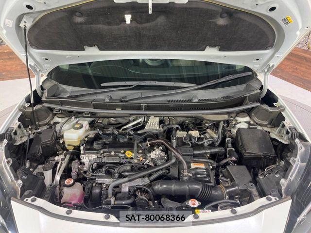 Toyota YARIS CROSS 2021-10 7252990-18