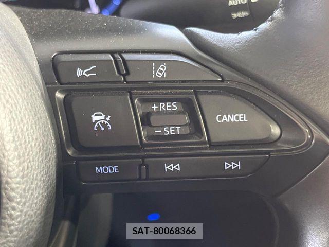 Toyota YARIS CROSS 2021-10 7252990-4