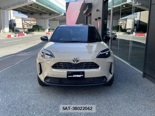 Toyota YARIS CROSS 2024-03 7252984-3