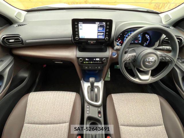 Toyota YARIS CROSS 2021-08 7273351-1