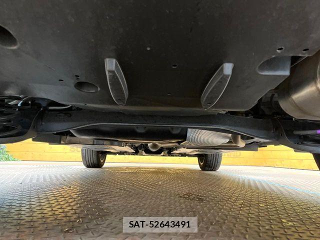 Toyota YARIS CROSS 2021-08 7273351-19