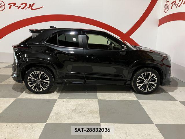 Toyota YARIS CROSS 2022-03 7273353-10