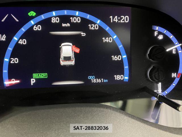 Toyota YARIS CROSS 2022-03 7273353-12