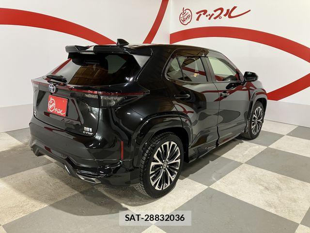 Toyota YARIS CROSS 2022-03 7273353-1