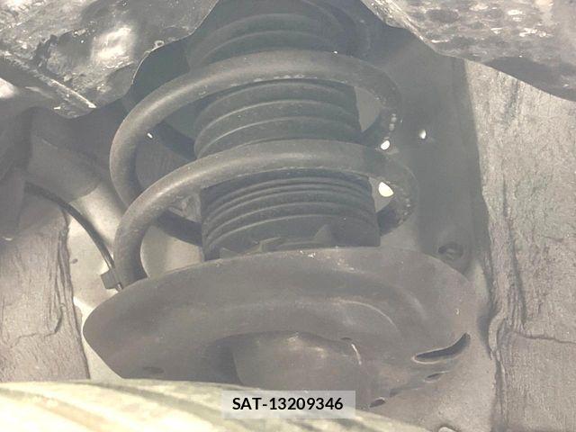 Toyota YARIS CROSS 2025-03 7273347-19