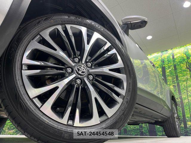 Toyota YARIS CROSS 2020-11 7273354-13