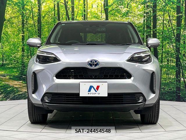 Toyota YARIS CROSS 2020-11 7273354-14