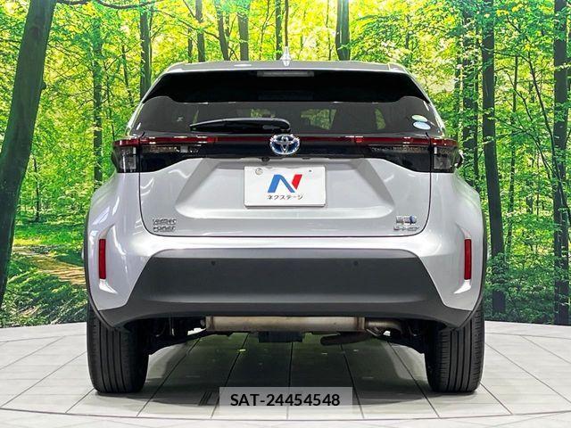 Toyota YARIS CROSS 2020-11 7273354-15