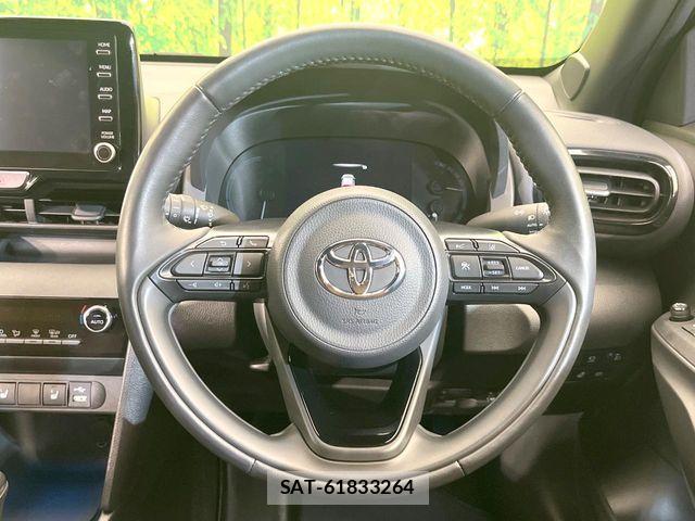 Toyota YARIS CROSS 2023-06 7261885-10
