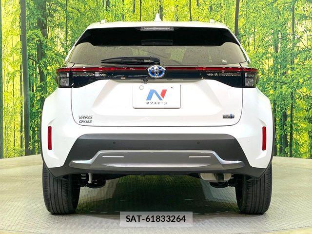 Toyota YARIS CROSS 2023-06 7261885-14