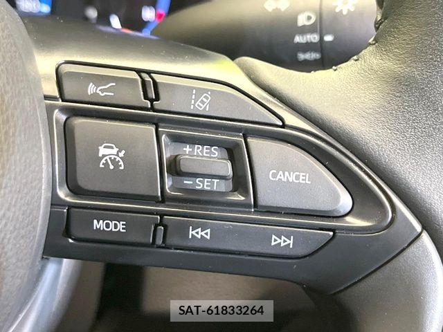 Toyota YARIS CROSS 2023-06 7261885-4