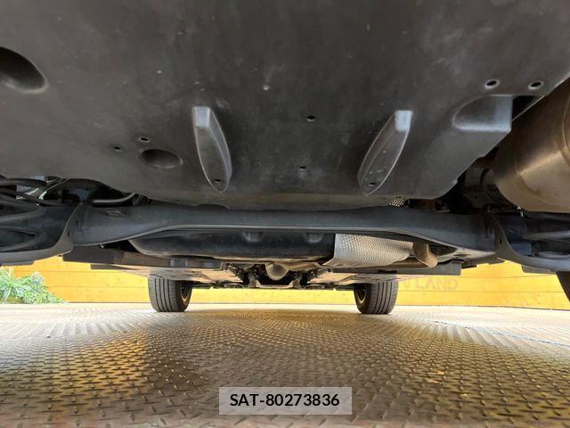 Toyota YARIS CROSS 2020-10 7273352-18