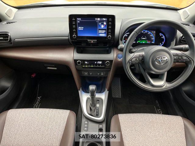 Toyota YARIS CROSS 2020-10 7273352-1