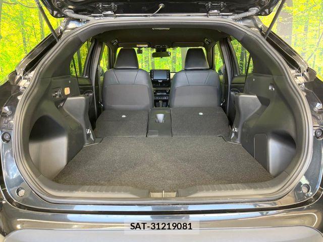 Toyota YARIS CROSS 2023-10 7261886-9