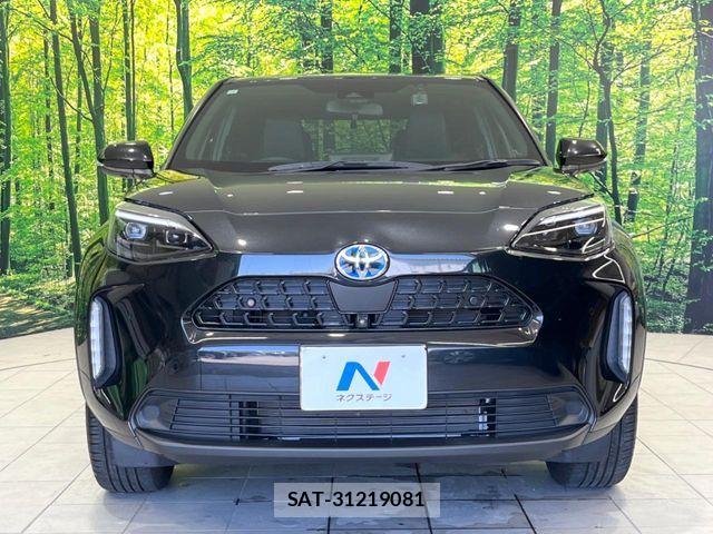 Toyota YARIS CROSS 2023-10 7261886-13