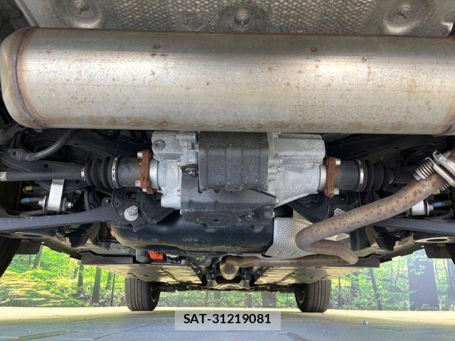 Toyota YARIS CROSS 2023-10 7261886-18