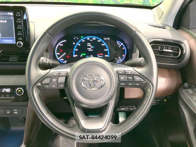 Toyota YARIS CROSS 2021-12 7273355-10