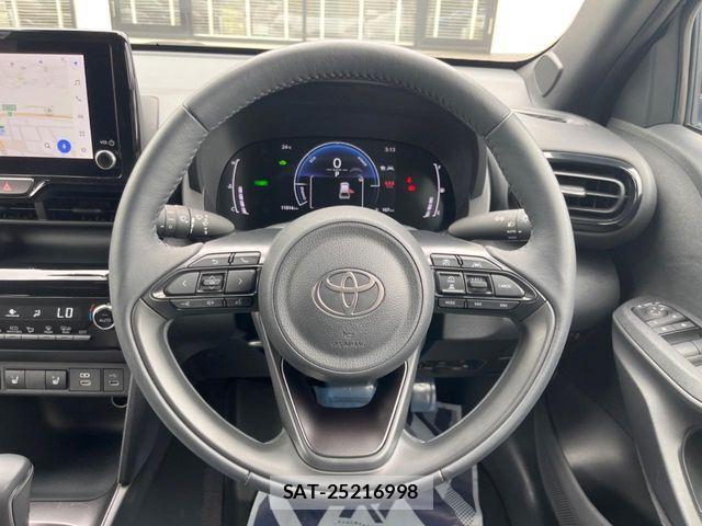 Toyota YARIS CROSS 2024-02 7273350-11