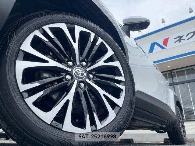 Toyota YARIS CROSS 2024-02 7273350-12