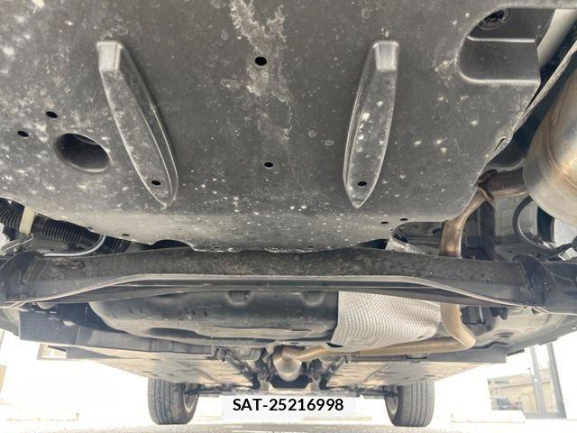 Toyota YARIS CROSS 2024-02 7273350-17
