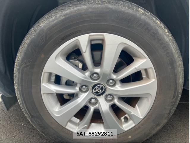 Toyota YARIS CROSS 2020-09 7273356-9