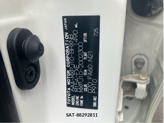 Toyota YARIS CROSS 2020-09 7273356-14
