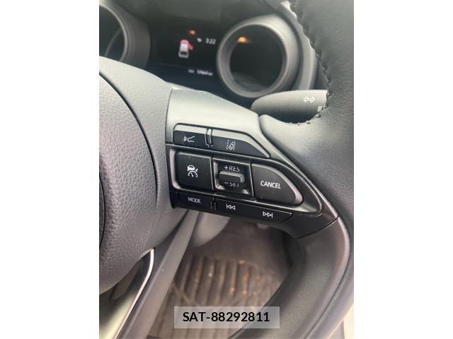 Toyota YARIS CROSS 2020-09 7273356-19