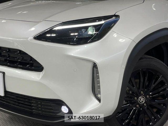 Toyota YARIS CROSS 2025-03 7331481-11