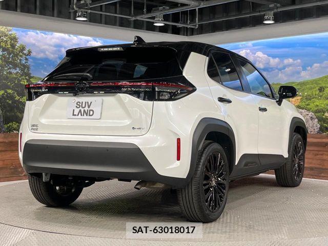 Toyota YARIS CROSS 2025-03 7331481-16