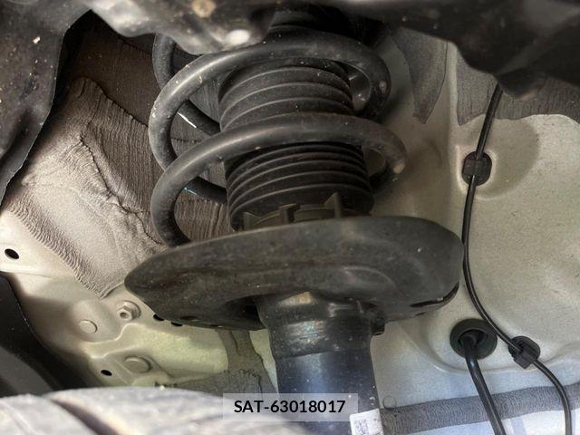 Toyota YARIS CROSS 2025-03 7331481-19