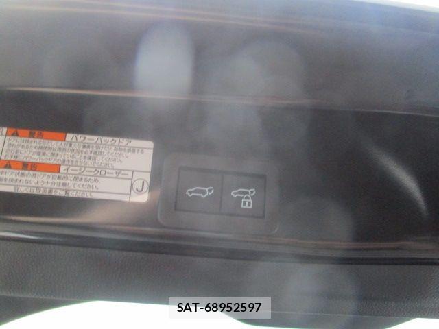 Toyota YARIS CROSS 2026-05 7331482-12