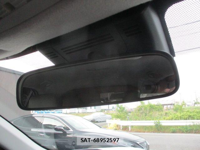 Toyota YARIS CROSS 2026-05 7331482-27